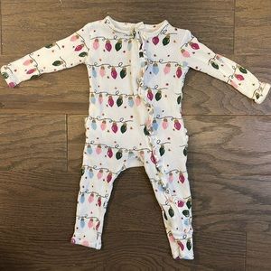 Spearmint Love, holiday lights pajamas, size 6-12 months